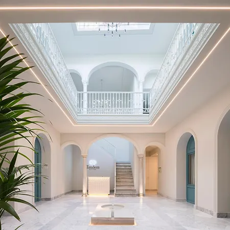 Tandem Solera Apartment *