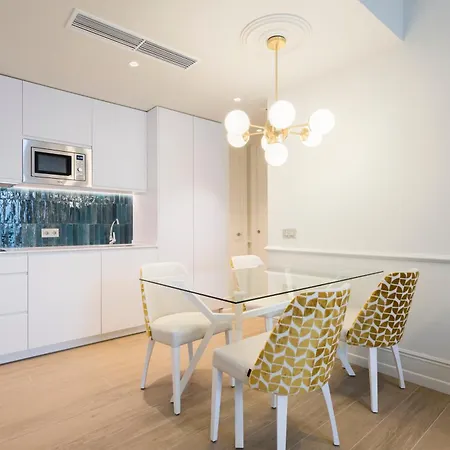 Tandem Solera Apartment *